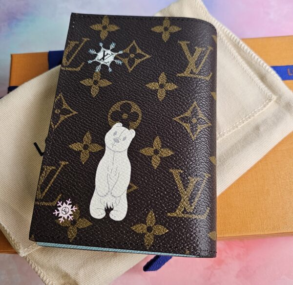 Frost Passport Holder - Image 3