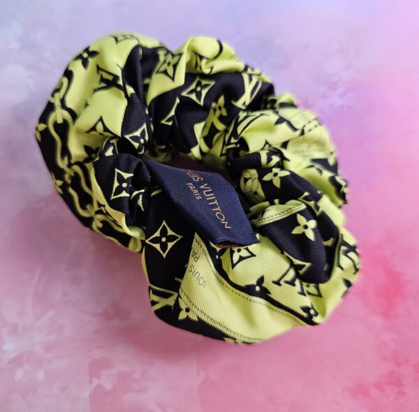 Scrunchie - Image 3