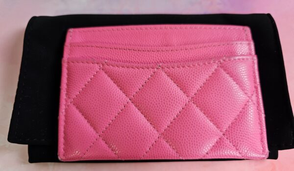 Quilted Cavier Card Holder - Image 4