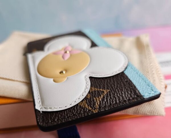 Vivienne Card Holder - Image 6