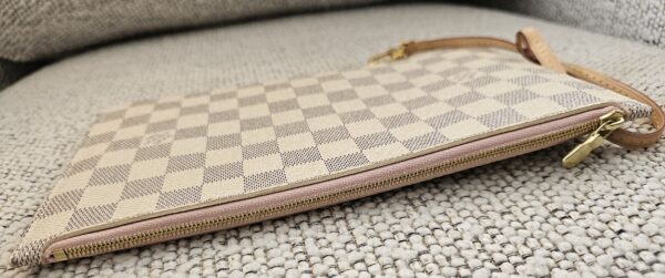Neverfull Pouch MM Azur Rose Ballerine - Image 17