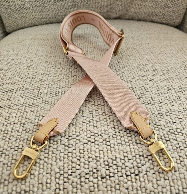 Multi Pochette Accessories rose strap - Image 4