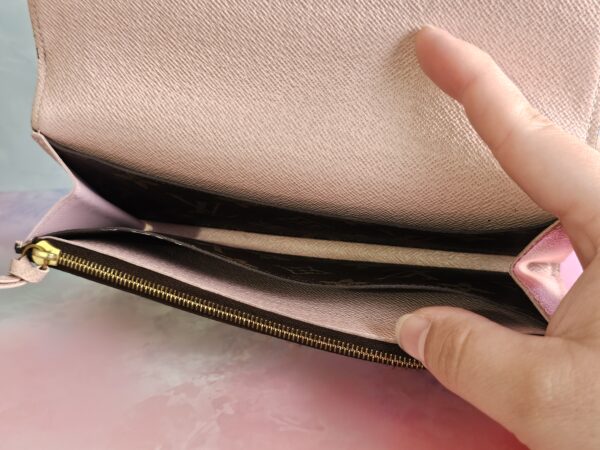EMILIE WALLET - Image 13