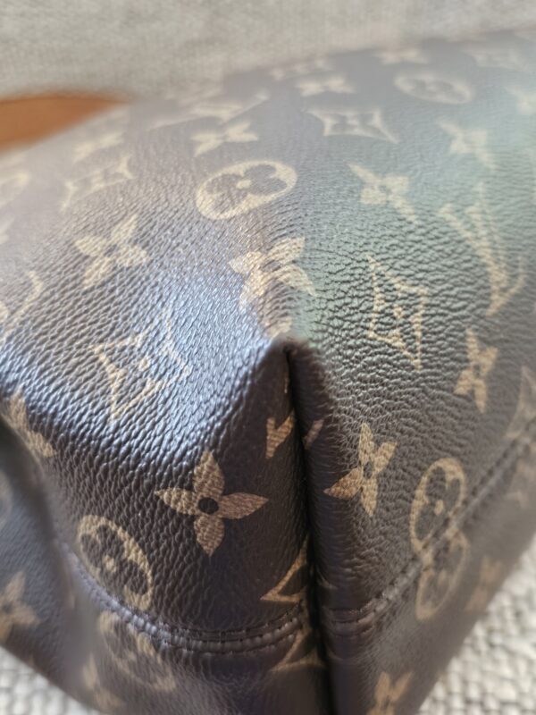 Graceful PM Monogram - Image 9