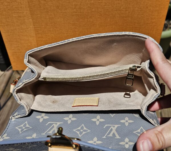 Pochette Metis East West - Image 17