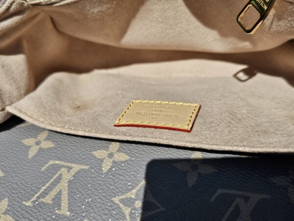 Pochette Metis East West - Image 19