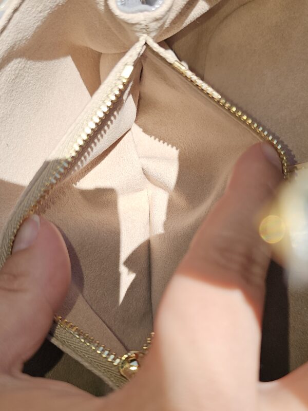 Pochette Metis East West - Image 20