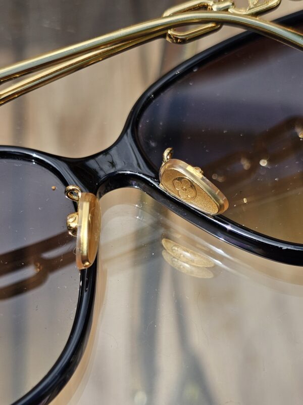 Two Classique Square Sunglasses - Image 9