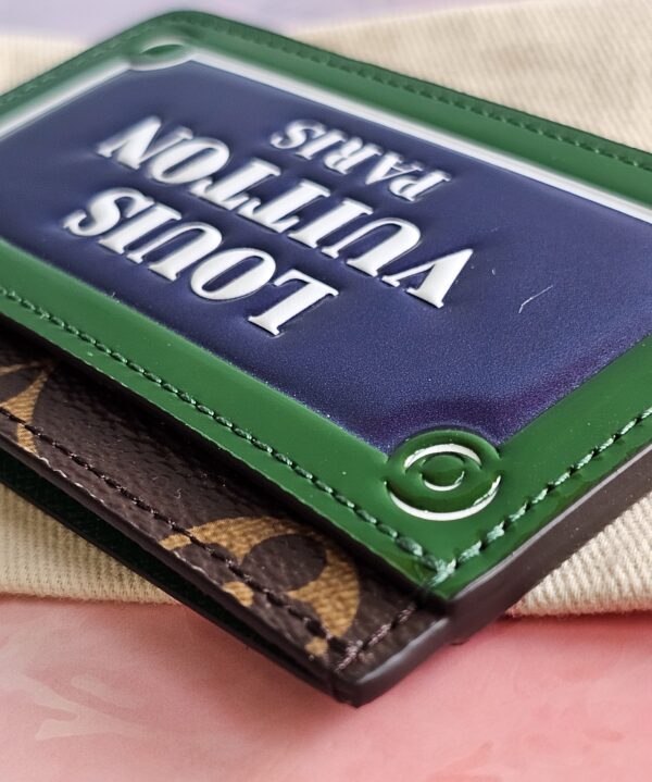 Limited Edition Card Holder - Image 10