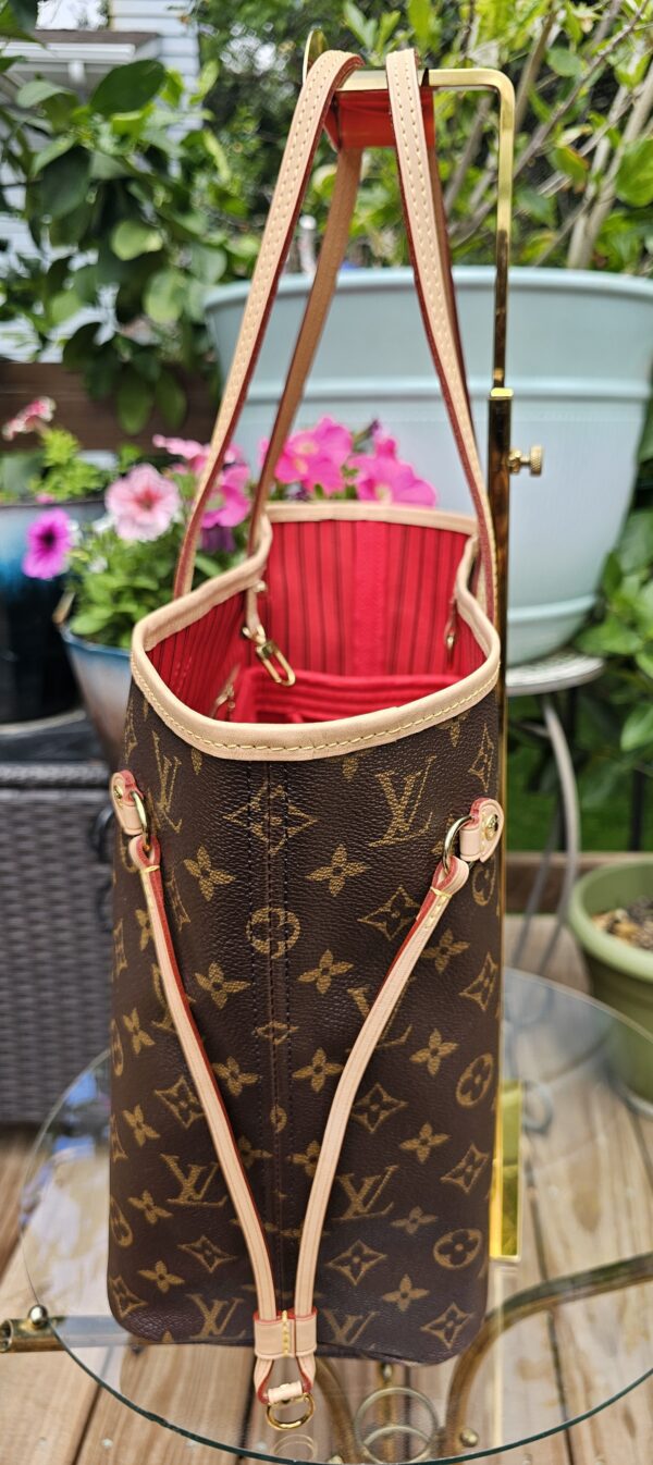 Neverfull MM Cherry Monogram Set - Image 5