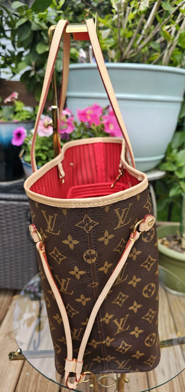 Neverfull MM Cherry Monogram Set - Image 6