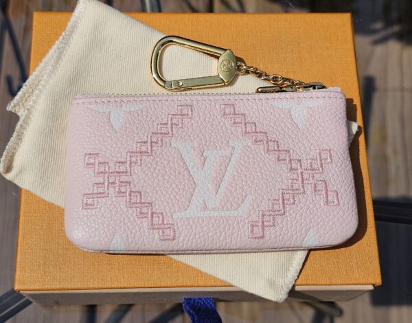Broderies Key Pouch - Image 3