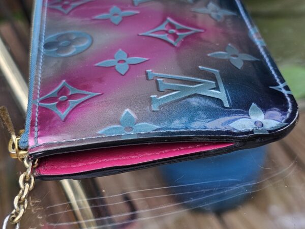 Metallic vernis degrade key pouch - Image 5