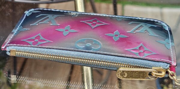Metallic vernis degrade key pouch - Image 7