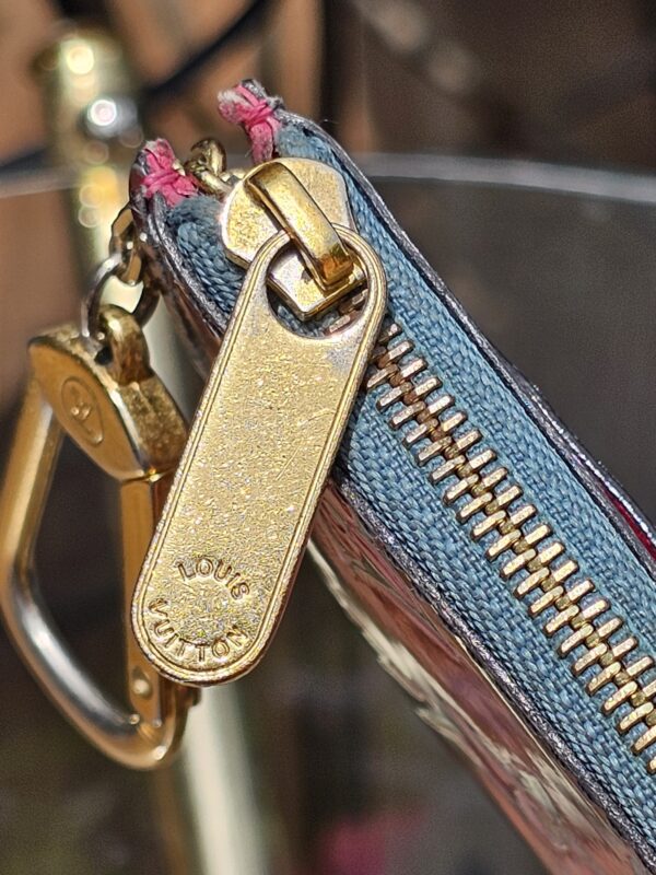 Metallic vernis degrade key pouch - Image 9