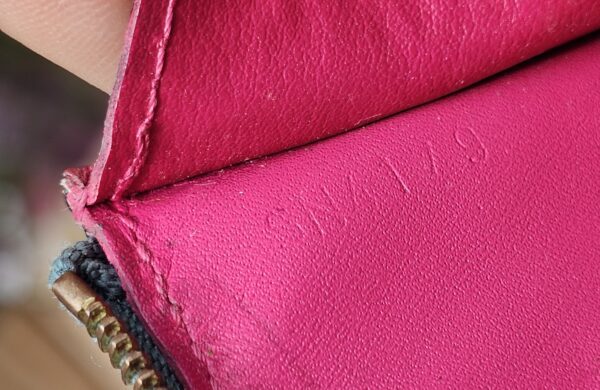 Metallic vernis degrade key pouch - Image 13