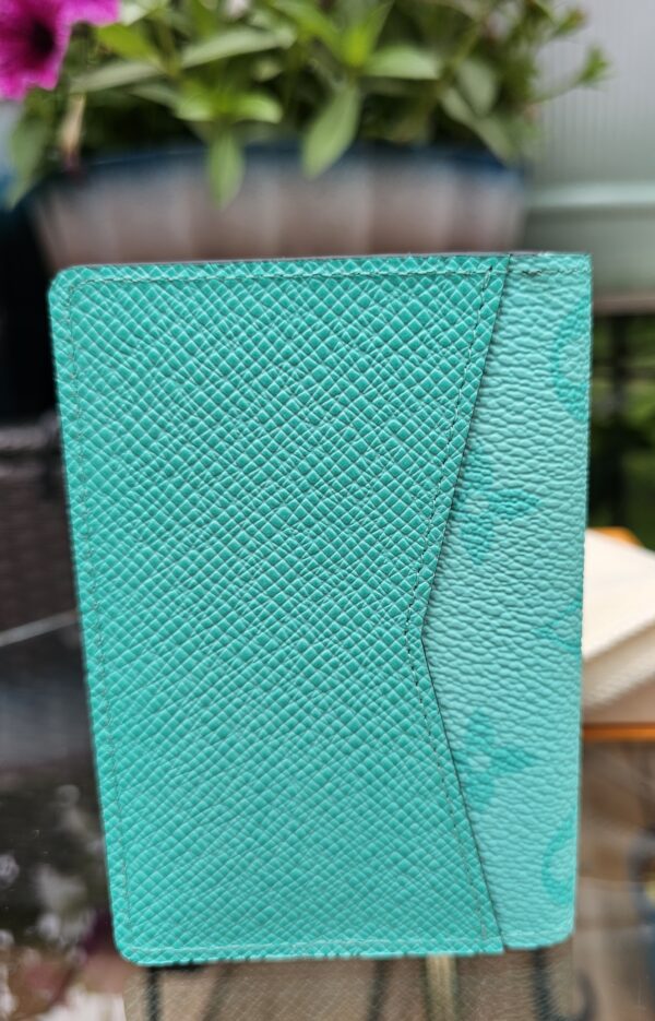 Miami Green Pocket Organizer - Image 3