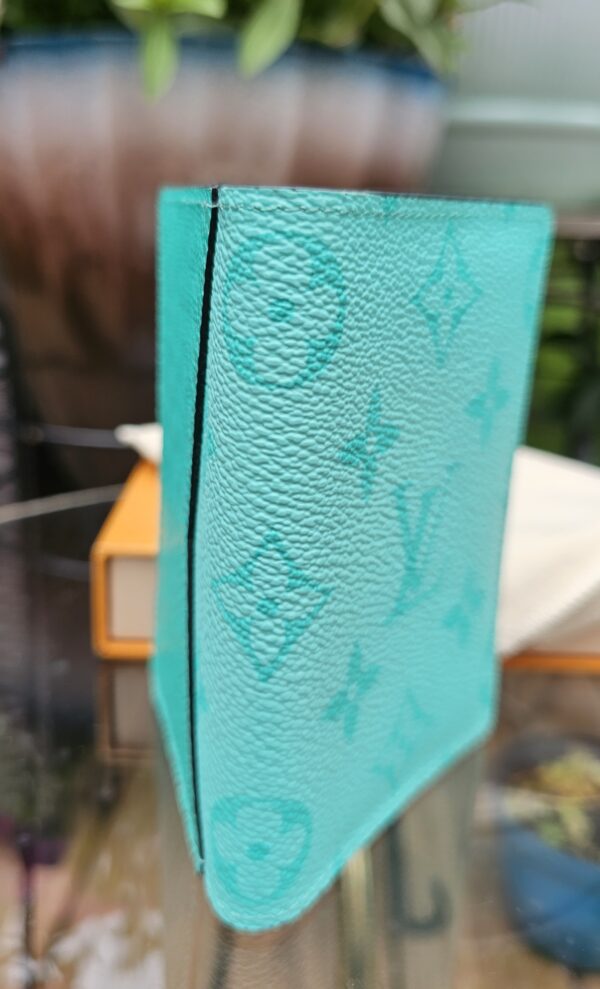 Miami Green Pocket Organizer - Image 4