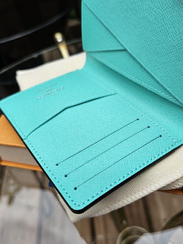 Miami Green Pocket Organizer - Image 8