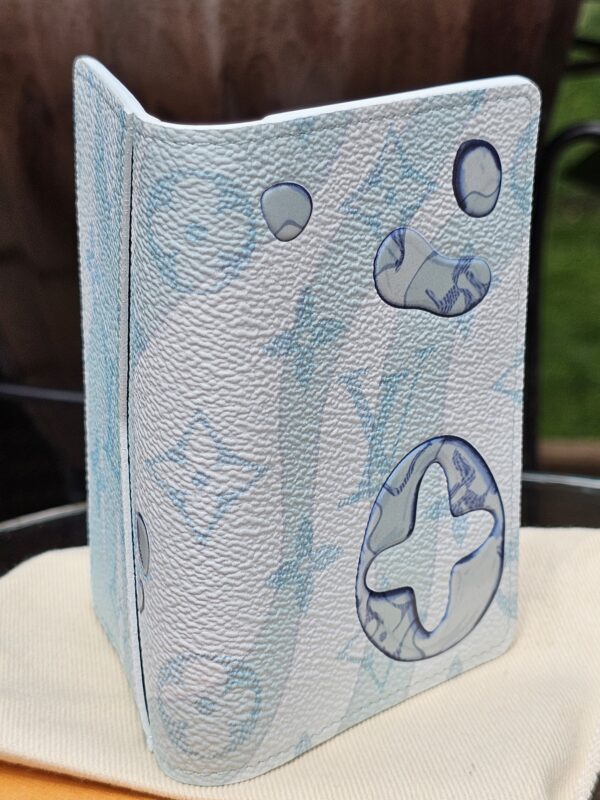 Aqua Garden Limited Edition Pocket Organizer - Image 12