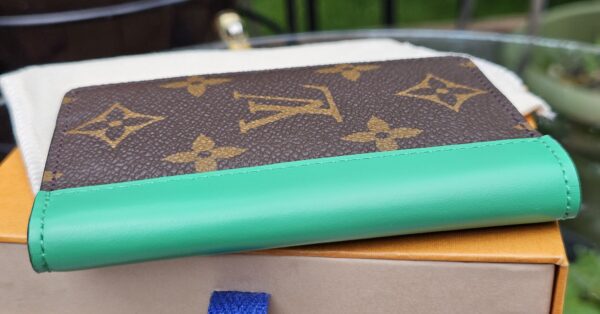 Macassar Pocket Organizer Green - Image 7