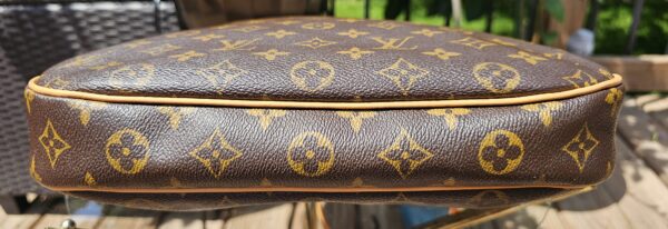 Odeon MM Crossbody - Image 19