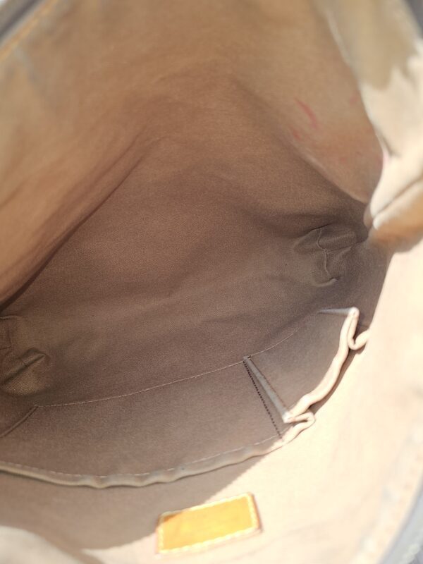 Odeon MM Crossbody - Image 9