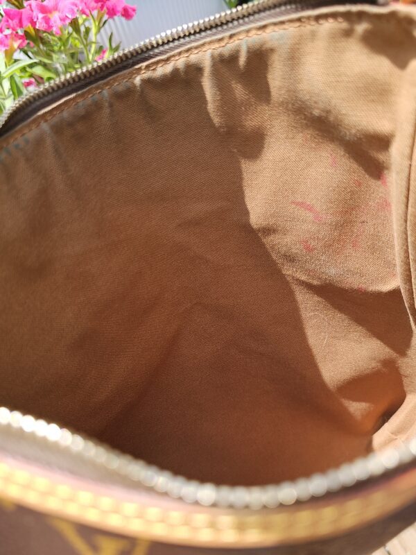 Odeon MM Crossbody - Image 10