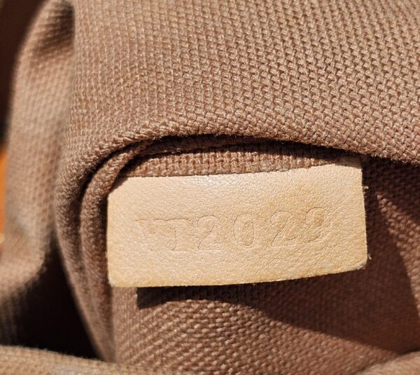Odeon MM Crossbody - Image 13