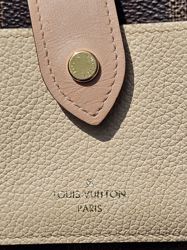 Juliette Wallet - Image 10