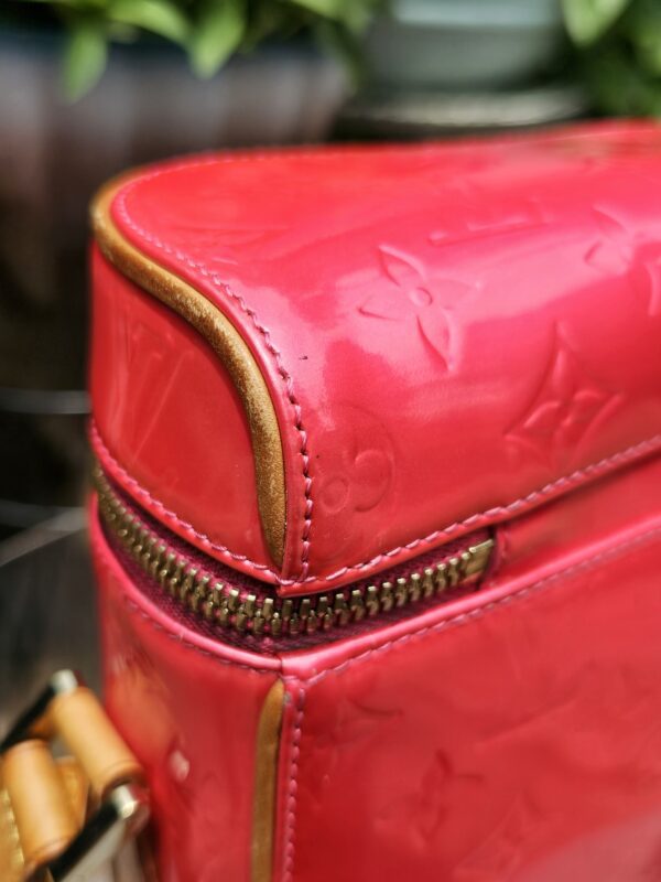 Sullivan Vertical Crossbody - Image 6