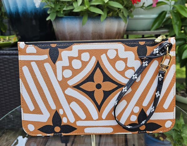 Crafty Neverfull Pouch