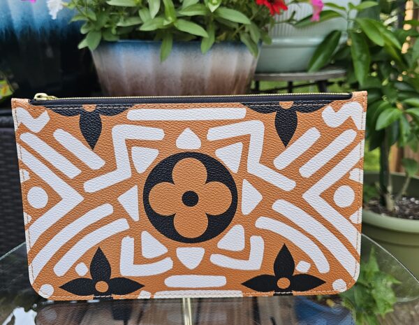 Crafty Neverfull Pouch - Image 3