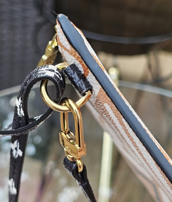 Crafty Neverfull Pouch - Image 8