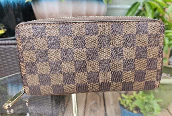 Full size zippy wallet Damier Ebene