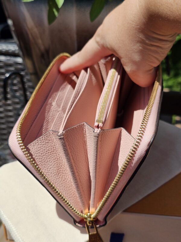 Rose ballerine zippy wallet - Image 12
