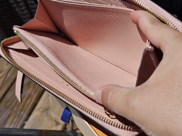 Rose ballerine zippy wallet - Image 16