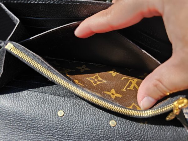 Pallas Wallet Black - Image 17