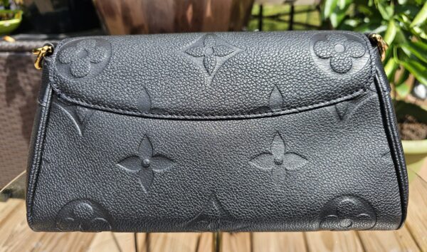 New model Empreinte Favorite - Image 4