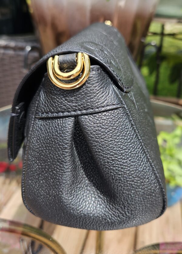 New model Empreinte Favorite - Image 6