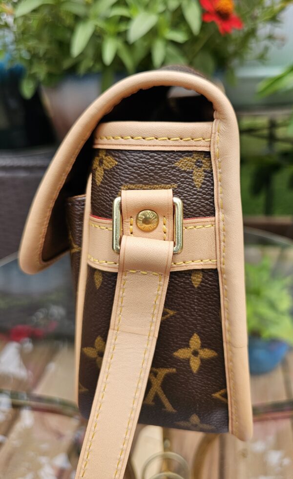Sologne Crossbody - Image 11