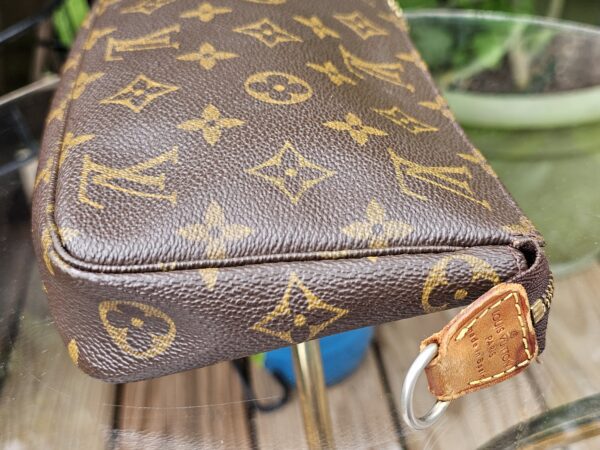 Pochette Accessories - Image 6