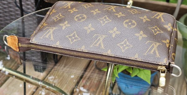 Pochette Accessories - Image 8