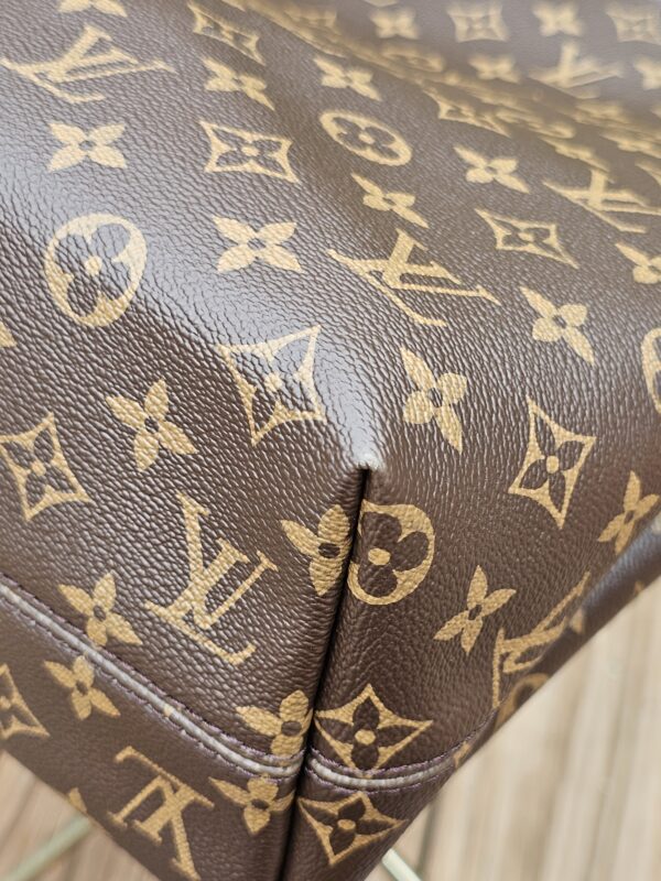 Graceful MM Monogram - Image 10
