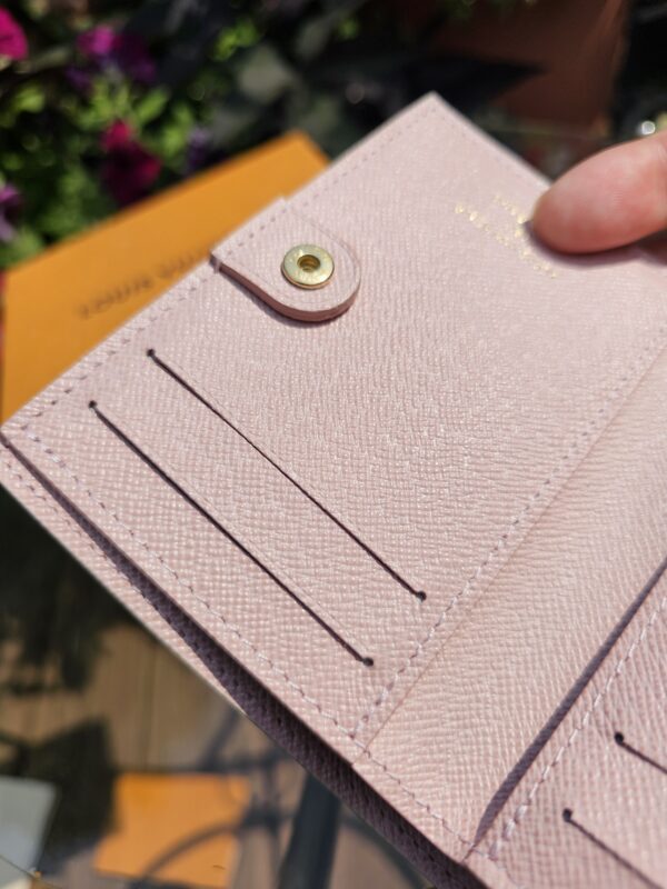 Lisa Wallet - Image 9