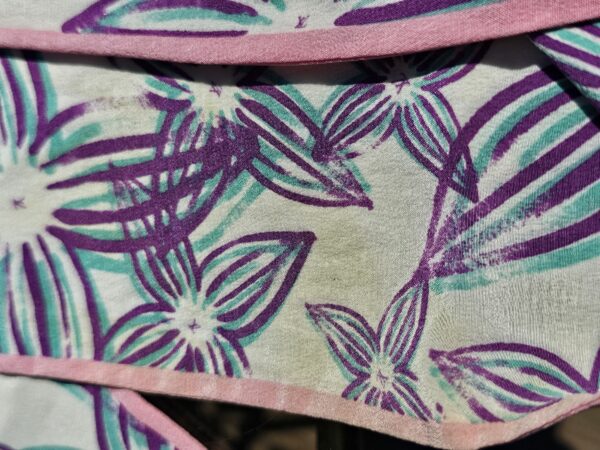 Giant Flowers Bandeau - Image 4