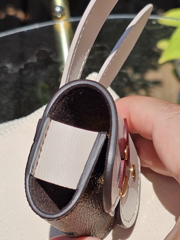 Air Pod Case - Image 9