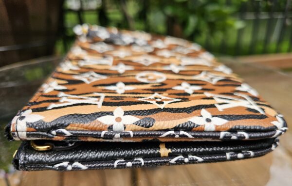 Giant Jungle Double Zip Pochette - Image 7