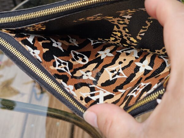 Giant Jungle Double Zip Pochette - Image 11