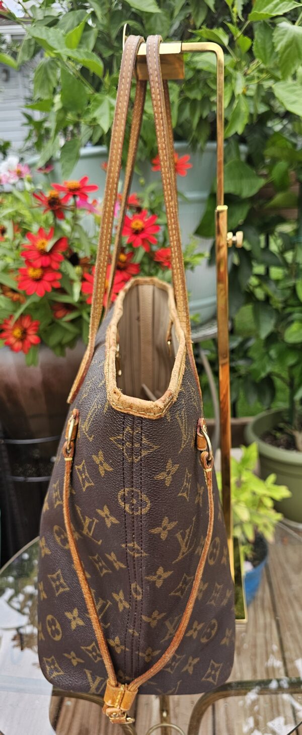 Neverfull MM Monogram - Image 4